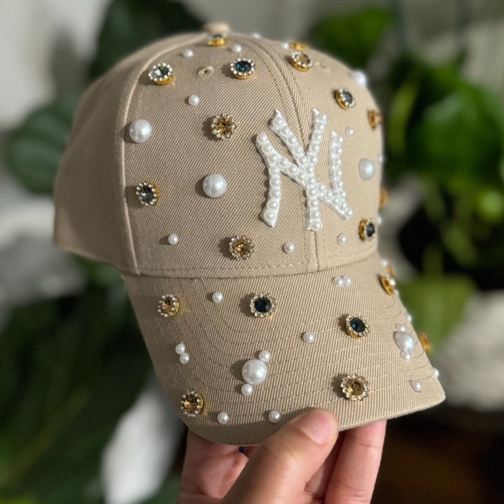 Embellished NY Logo Caps in Tan (Authentic) - Picture 3 of 5